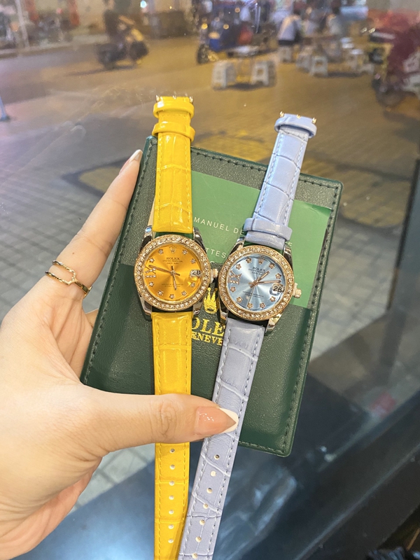 ブランド時計角部分ディテール